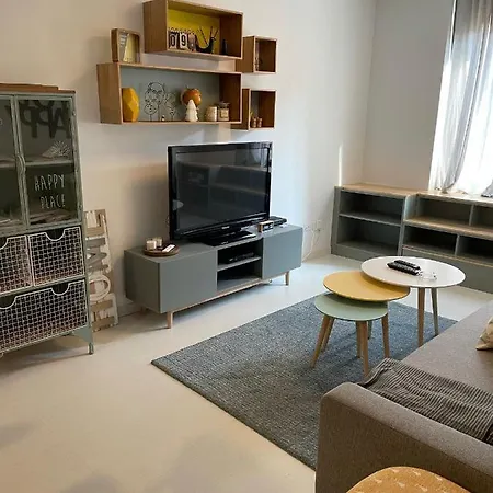 Precioso Exterior En Centro. *