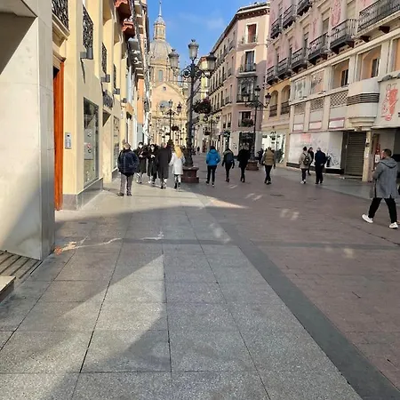 Precioso Exterior En Centro. Appartamento Saragozza