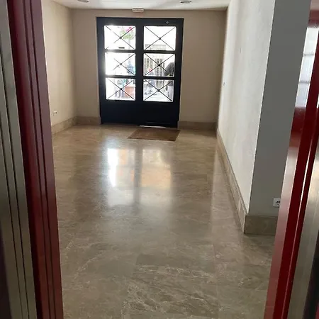 Precioso Exterior En Centro. Appartamento Saragozza