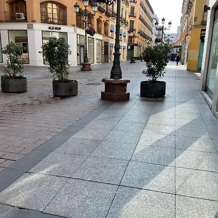 Precioso Exterior En Centro. Zaragoza