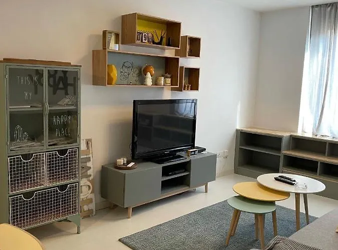 Precioso Exterior En Centro. *